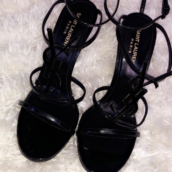 Saint Laurent - Picture 1 of 6
